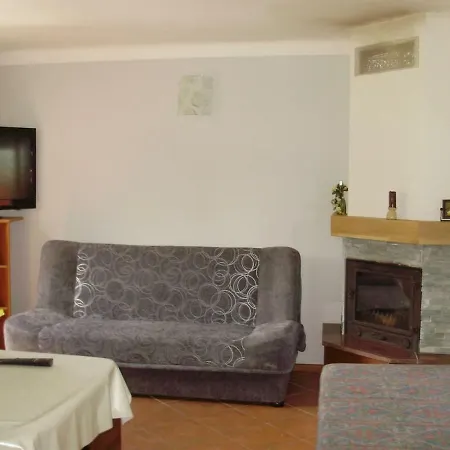 Dom Wakacyjny Bezposrednio Przy Jeziorze Bialym Okuninka Exterior photo